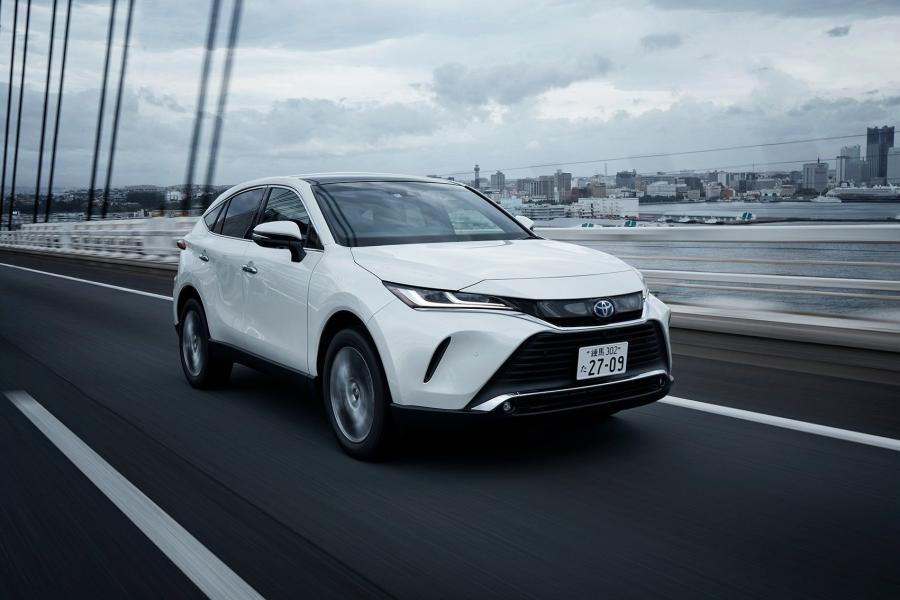  Toyota Harrier 2020 года  (фото 26 из 40)